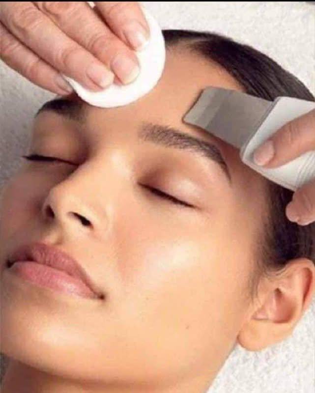 جهاز التراسونيك♥️ لتنضيف البشره